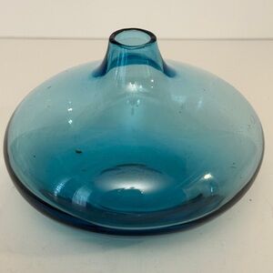 Vintage Handmade Turquoise Art Glass Vase